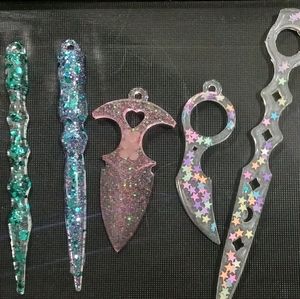 Resin Keychain daggers
